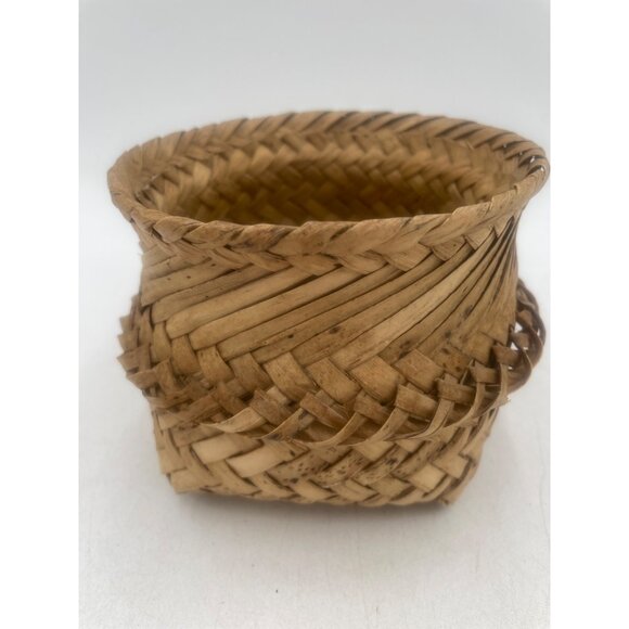 Handwoven Natural Straw Basket Home Decor Storage Or Gifts Rustic Charm Mexican - Picture 1 of 10